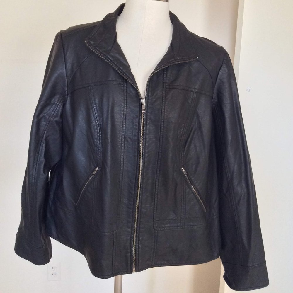 NWT Eloquii Black Faux Leather Jacket Size 18/20